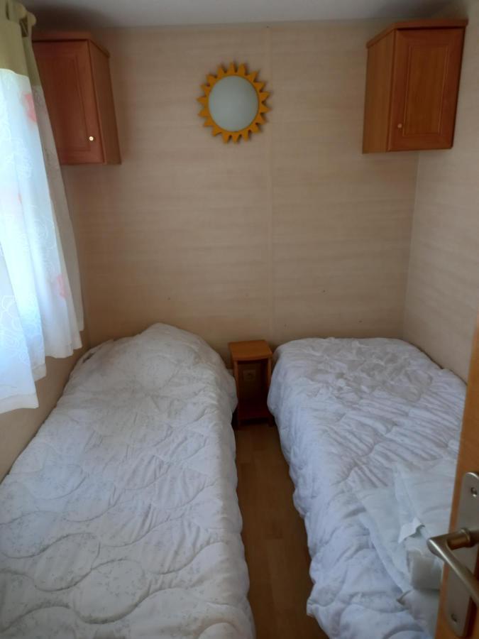 Mobilhome Nature Saint-Laurent-sur-Mer Luaran gambar